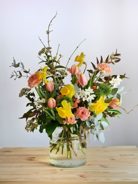 Золотистый букет «Венди» &mdash; Городской букет