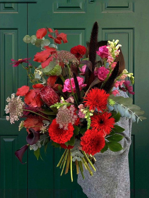 Огненный букет «Аллюр» &mdash; Городской букет