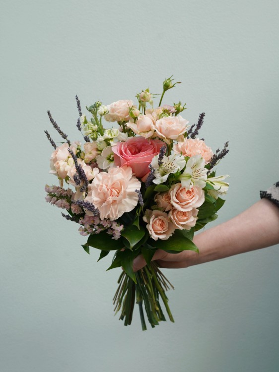 Винтажный букет «Аврора» &mdash; Городской букет