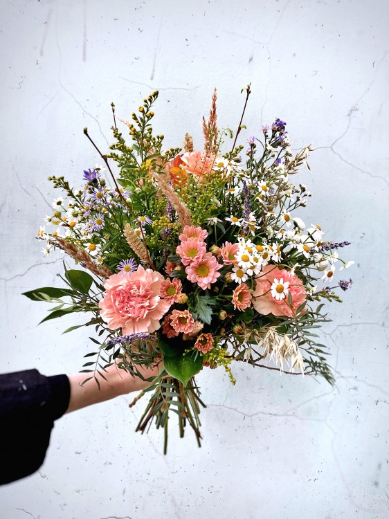 Полевой букет «Нелли» &mdash; Городской букет